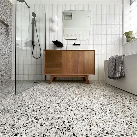 perini tiles